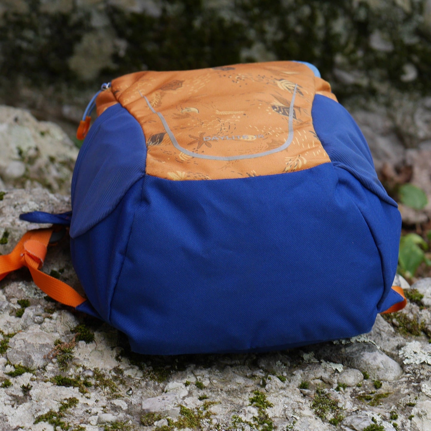 Daylite Jr. Backpack - Dancing Leaves Print / Blue Current (BP28)