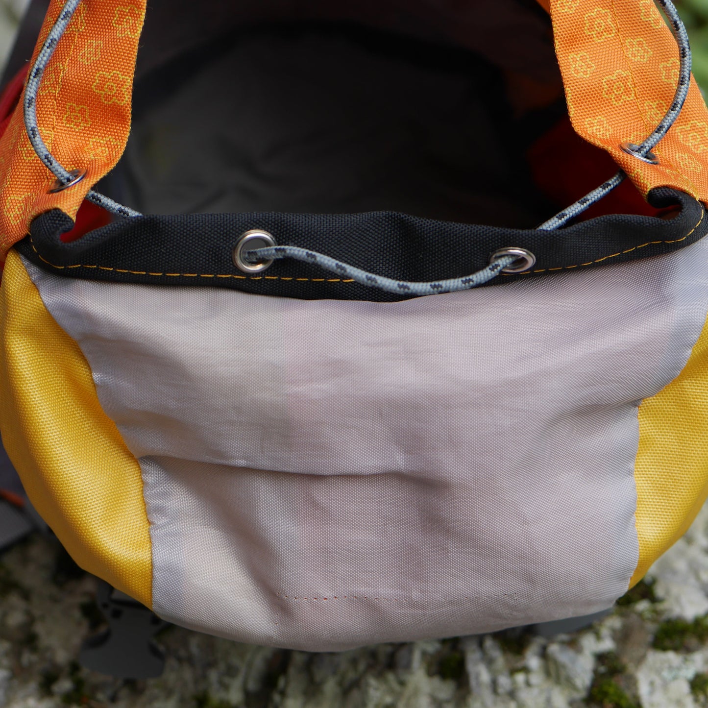 Schmusebär Backpack - Orange / Flowers (BP42)
