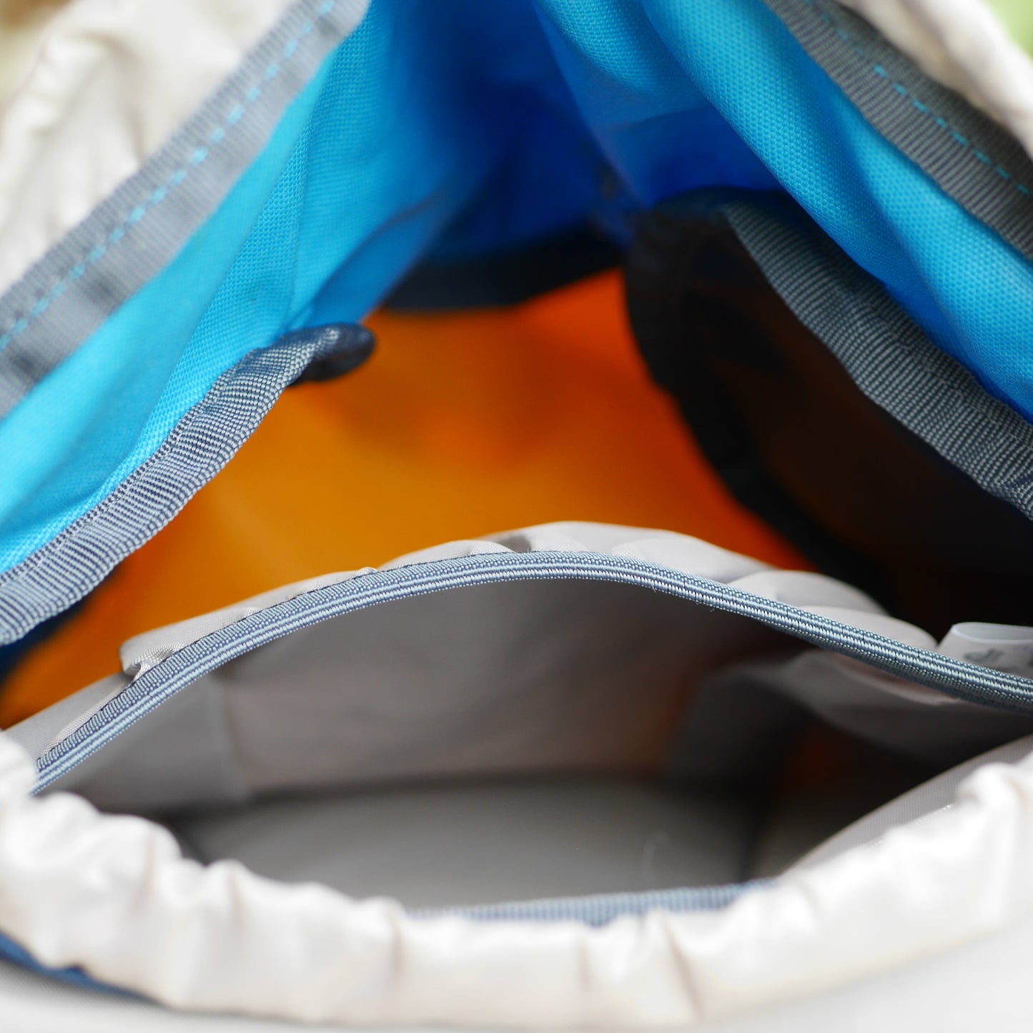Kikki 6 Backpack - Turquoise & Midnight / Puffin (BP53)