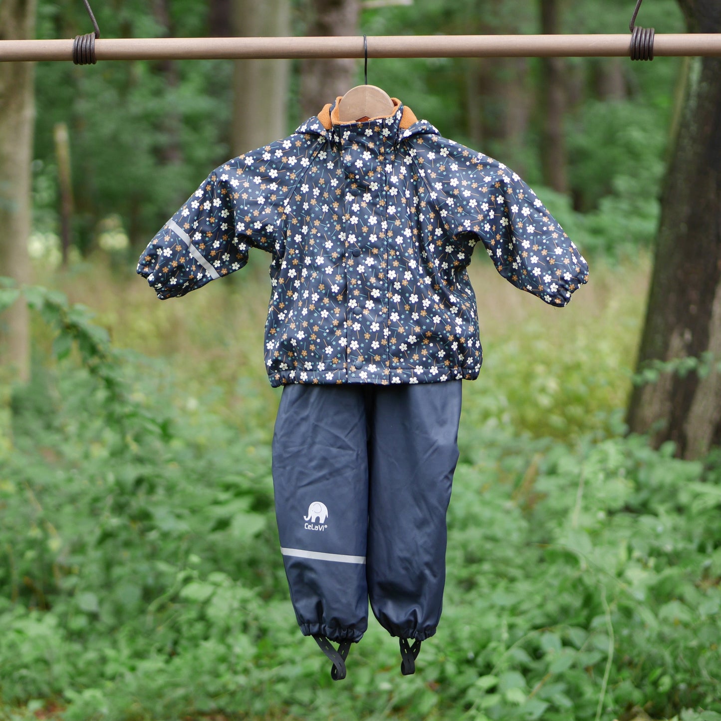 Printed Lined Rain Suit w/Bib - Navy Flowers- Size 80 (1 yr)