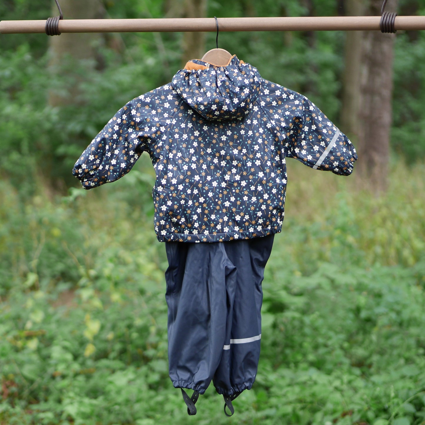 Printed Lined Rain Suit w/Bib - Navy Flowers- Size 80 (1 yr)