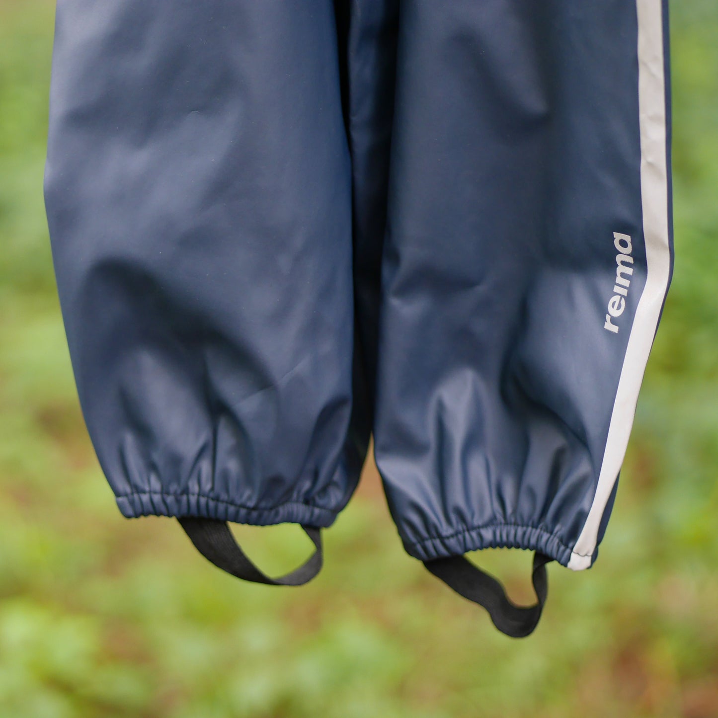 Lammikko Rain Pants/Bib - Navy - Size 104 (4T)