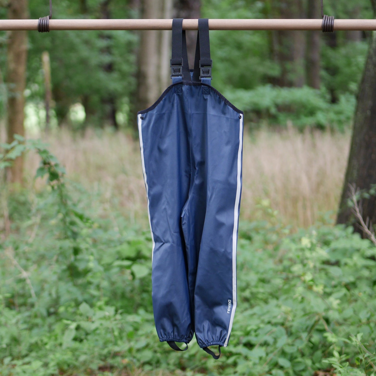 Lammikko Rain Pants/Bib - Navy - Size 104 (4T)