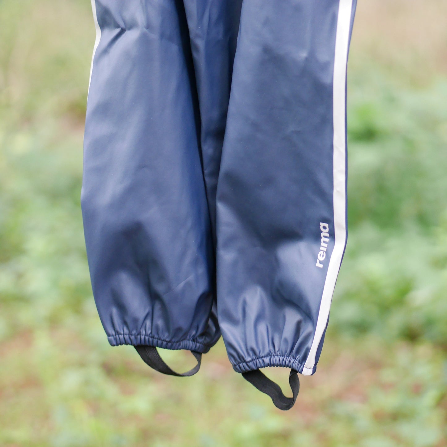 Lammikko Rain Pants/Bib - Navy - Size 104 (4T)