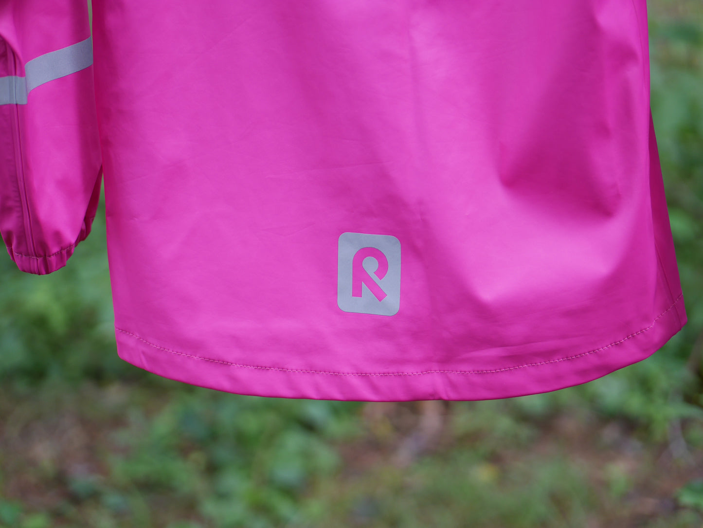 Lampi Waterproof Hooded Rain Coat - Fuchsia - Size 140 (10 yr)