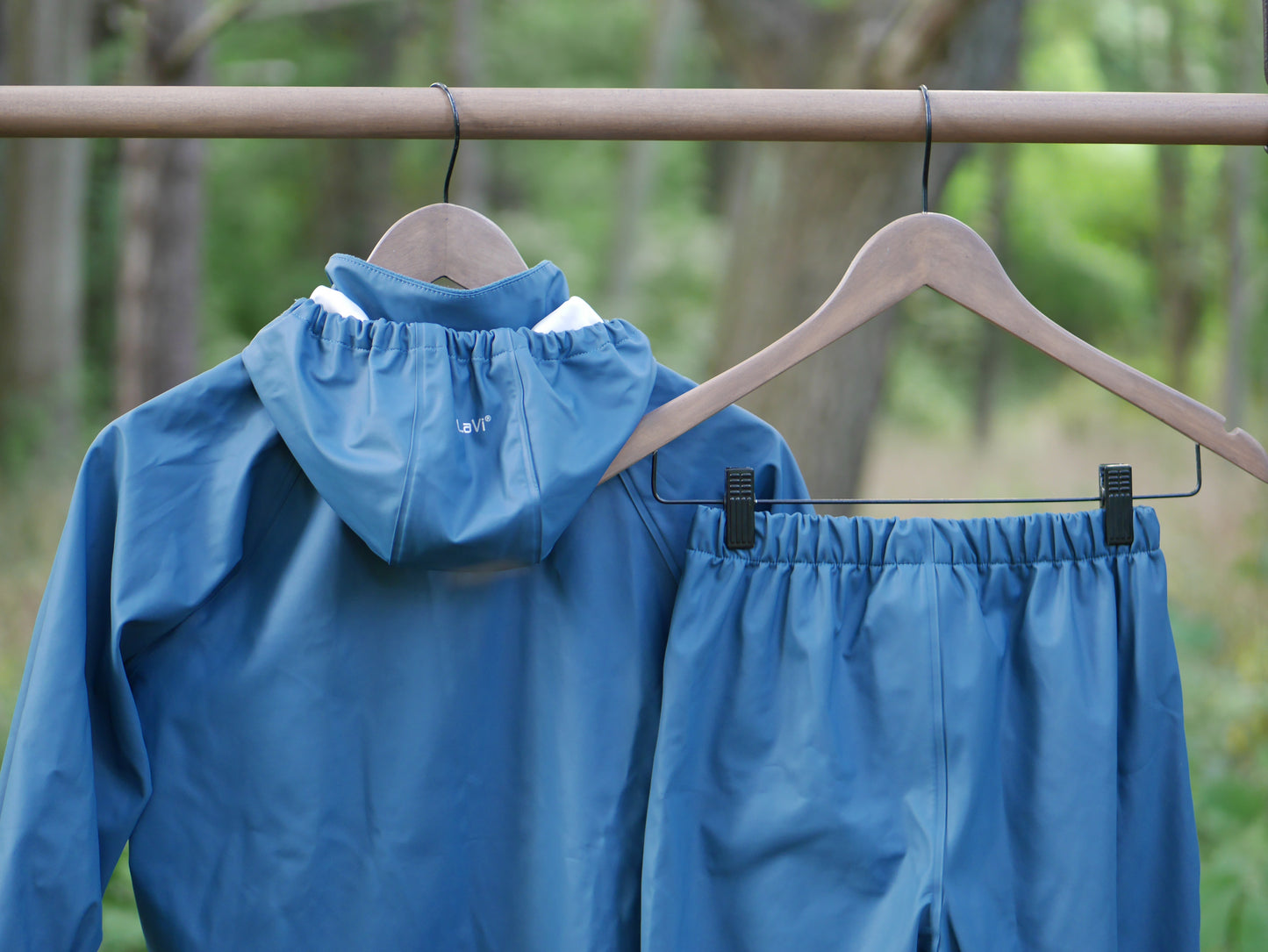 Two Piece Classic Rain Suit - Ice Blue - Size 120 (6-7 yr)